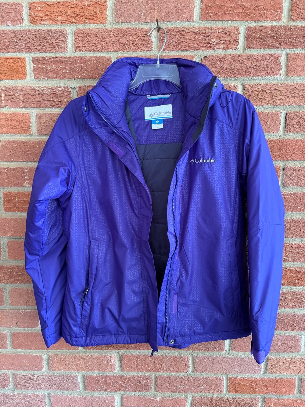 Columbia Women’s Gotcha Groovin Purple Hooded Jacket